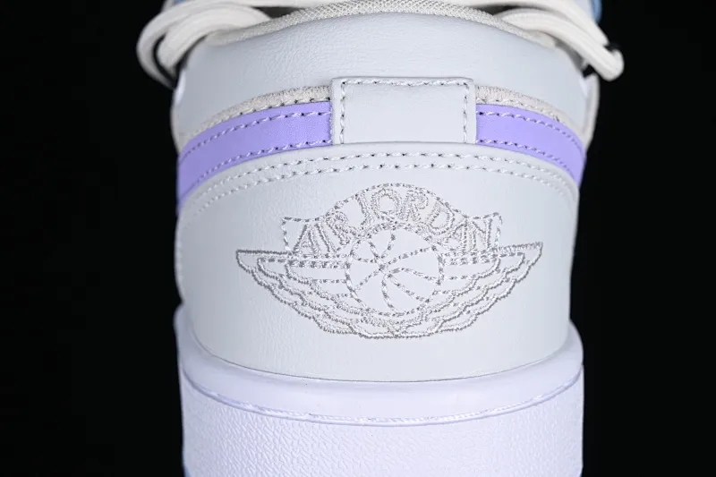 All categories Air Jordan Jordan series basketball shoes Air Jordan 1 Low Z version Air Jordan 1 Low AJ1 Joe 1 University blue strap purple hook low-top basketball shoes DC0774-050